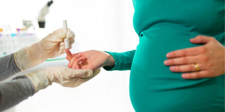 diabète gestationnel diagnostic dépistage prévention au laboratoire d'analyses médicales El Wikaya à Chlef en Algérie